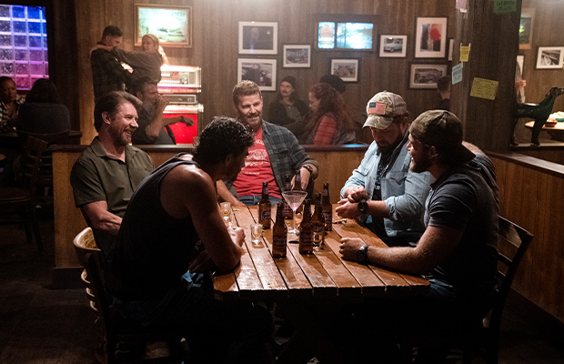 #6「ブラボーシックス」より3